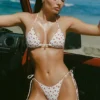 Cove Cheeky-Bikini-Unterteile mit seitlichen Bändern im Kirschprint
