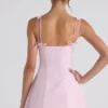 Cressida Minikleid in A-Linie mit Plissee und Schleifendetail in zartem Rosa Cressida Minikleid in A-Linie mit Plissee und Schleifendetail in zartem Rosa