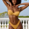 Crinkle Bademode-Hipster-Bikinihose in Marigold
