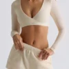 Crop-Top aus gebürstetem Jersey mit V-Ausschnitt in Ecru Crop-Top aus gebürstetem Jersey mit V-Ausschnitt in Ecru