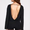 Dara Modal-Jumpsuit mit langen Ärmeln und rückenfreiem Ausschnitt in Schwarz