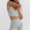 Define Luxe Biker-Shorts mit hoher Taille in Fog Define Luxe Biker-Shorts mit hoher Taille in Fog