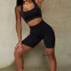 Define Luxe Bikershorts mit hoher Taille in Schwarz Define Luxe Bikershorts mit hoher Taille in Schwarz
