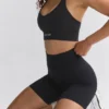 Define Luxe Bikershorts mit hoher Taille in Schwarz Define Luxe Bikershorts mit hoher Taille in Schwarz