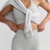 Define Luxe Mini-Shorts mit hoher Taille in Grau