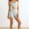 Define Luxe Mini-Shorts mit hoher Taille in Grau