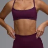 Define Luxe Multiway-Sport-BH mit offenem Rücken in Grape Define Luxe Multiway-Sport-BH mit offenem Rücken in Grape