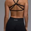 Define Luxe Multiway-Sport-BH mit offenem Rücken in Schwarz Define Luxe Multiway-Sport-BH mit offenem Rücken in Schwarz