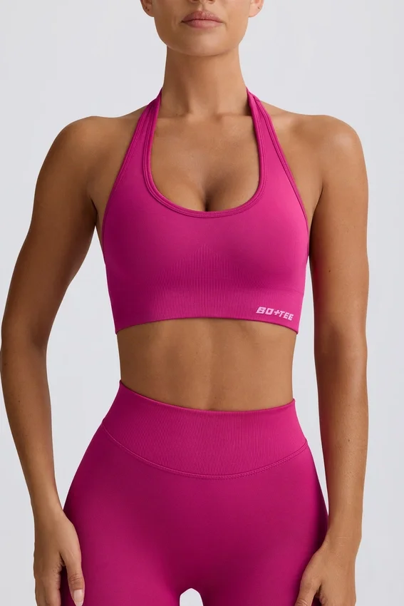Define Luxe Neckholder-Sport-BH in Berry Define Luxe Neckholder-Sport-BH in Berry