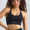 Define Luxe Sport-BH mit Trägern in Schwarz Define Luxe Sport-BH mit Trägern in Schwarz