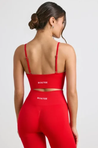 Define Luxe Sport-BH mit V-Ausschnitt in Rot