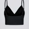 Define Luxe Sport-BH mit V-Ausschnitt in Schwarz Define Luxe Sport-BH mit V-Ausschnitt in Schwarz