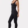 Define Luxe Unitard mit offenem Rücken in Schwarz Define Luxe Unitard mit offenem Rücken in Schwarz