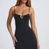 Deia A-Linien-Minikleid mit Metallverzierungen in Schwarz Deia A-Linien-Minikleid mit Metallverzierungen in Schwarz
