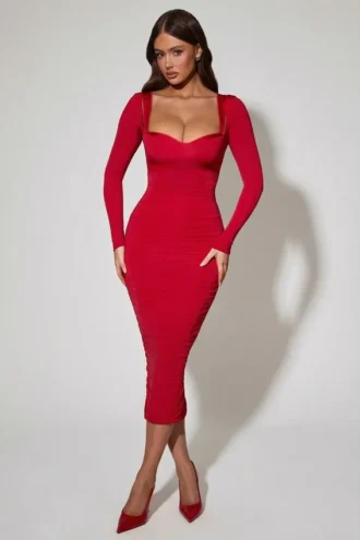 Deliana Midaxi-Kleid mit Lagen-BH-Detail und Rüschen in Rot