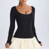Delphi Modal-Minikleid mit U-Ausschnitt, tiefem Taillenbund und ausgestellter Säume in Vanille Delphi Modal-Minikleid mit U-Ausschnitt, tiefem Taillenbund und ausgestellter Säume in Vanille