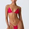 South Beach Triangel-Bikinioberteil mit Kettenverzierung in Himbeerrosa South Beach Triangel-Bikinioberteil mit Kettenverzierung in Himbeerrosa