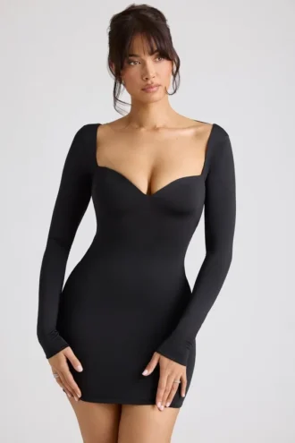 Demelza Minikleid mit langen Ärmeln und Herzausschnitt in Schwarz