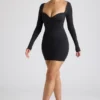 Demelza Minikleid mit langen Ärmeln und Herzausschnitt in Schwarz Demelza Minikleid mit langen Ärmeln und Herzausschnitt in Schwarz