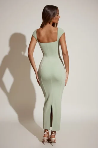 Dolcezza Maxikleid mit Herzausschnitt in Salbeigrün