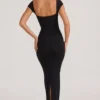 Dolcezza Maxikleid mit Herzausschnitt in Schwarz Dolcezza Maxikleid mit Herzausschnitt in Schwarz