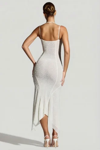 Dole Maxikleid mit verziertem Handkerchief-Saum in Weiß