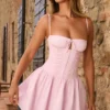 Dorothea Minikleid mit Biesen und Raffungen in Blush Dorothea Minikleid mit Biesen und Raffungen in Blush