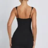 Dove Modal-Minikleid mit Herzausschnitt in Schwarz Dove Modal-Minikleid mit Herzausschnitt in Schwarz