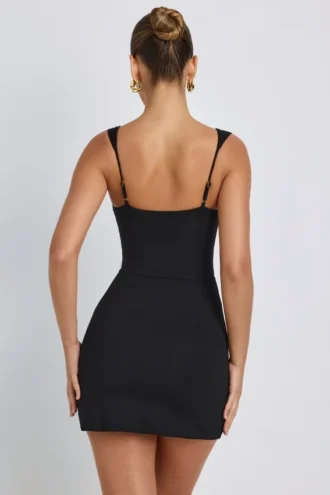 Dove Modal-Minikleid mit Herzausschnitt in Schwarz