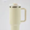 Edelstahl-Trinkflasche in Creme Edelstahl-Trinkflasche in Creme