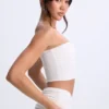 Edie Modal-Bandeau-Oberteil mit gedrehter Vorderseite in Weiß Edie Modal-Bandeau-Oberteil mit gedrehter Vorderseite in Weiß