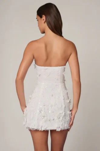 Edita Bandeau-Minikleid mit A-Linie und Verzierungen in Weiß