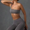 Ein-Schulter-Sport-BH in Washed Charcoal Ein-Schulter-Sport-BH in Washed Charcoal