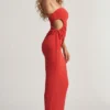 Elena Maxirock aus strukturiertem Jersey mit niedriger Leibhöhe in Chili-Rot Elena Maxirock aus strukturiertem Jersey mit niedriger Leibhöhe in Chili-Rot