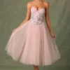 Elia Verziertes, schnürbares, bügelloses Korsett in Floral Pink