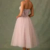 Elia Verziertes, schnürbares, bügelloses Korsett in Floral Pink