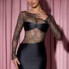 Eliette Langarm-Minikleid mit drapierten Spitzen-Einsätzen in Schwarz Eliette Langarm-Minikleid mit drapierten Spitzen-Einsätzen in Schwarz