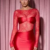Eliette Langarm-Minikleid mit Spitzen-Einsätzen und drapiertem, figurbetontem Schnitt in Rot Eliette Langarm-Minikleid mit Spitzen-Einsätzen und drapiertem, figurbetontem Schnitt in Rot