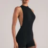 Elin Romper mit hohem Ausschnitt in Schwarz Elin Romper mit hohem Ausschnitt in Schwarz