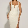 Eliora verziertes, drapiertes Midaxi-Kleid in Weiß Eliora verziertes, drapiertes Midaxi-Kleid in Weiß