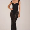 Elisa Maxikleid mit Herzausschnitt in Schwarz Elisa Maxikleid mit Herzausschnitt in Schwarz
