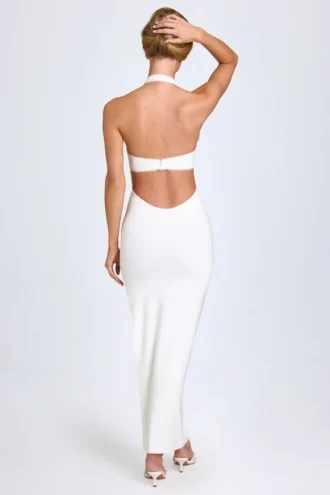 Elisana Modal-Maxikleid mit Spitzenbesatz und Neckholder in Weiß