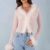 Elisia Feather Trim Sheer Oberteil in Elfenbein Elisia Feather Trim Sheer Oberteil in Elfenbein
