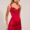 Ellis Satin-Minikleid mit Herzausschnitt und A-Linie in Rosarot Ellis Satin-Minikleid mit Herzausschnitt und A-Linie in Rosarot