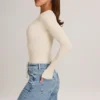 Elodie Modal Plunge Langarm-Bodys in Elfenbein Elodie Modal Plunge Langarm-Bodys in Elfenbein