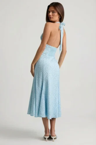 Elonia Halterneck-Midaxi-Kleid mit blauem Blumenprint Elonia Halterneck-Midaxi-Kleid mit blauem Blumenprint