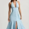 Elonia Halterneck-Midaxi-Kleid mit blauem Blumenprint Elonia Halterneck-Midaxi-Kleid mit blauem Blumenprint