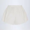 Elsie Shorts aus Baumwollpopeline mit Bindeband vorne in Weiß Elsie Shorts aus Baumwollpopeline mit Bindeband vorne in Weiß