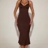 Elyra Satin-Bustierkleid mit Herzausschnitt und Fischschwanz-Saum in Midaxi-Länge in Schokoladenbraun