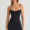 Emmy Modal-Minikleid mit Herzausschnitt und A-Linien-Schnitt in Schwarz
